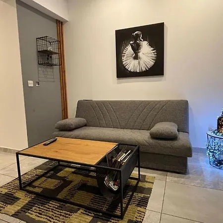 Appartamento Stylish 2 Bedroom Loft With Yard Pietà