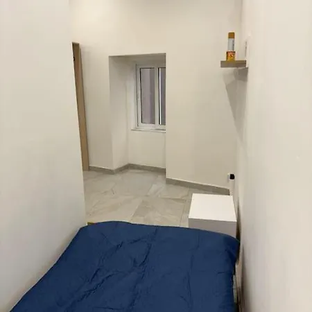 Stylish 2 Bedroom Loft With Yard Appartamento Pietà